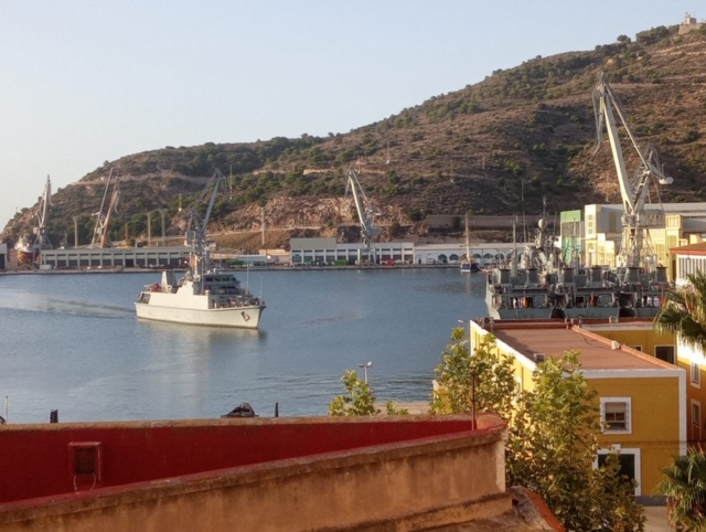 El cazaminas “Tambre” regresa a España tras su despliegue en la SNMCMG-2