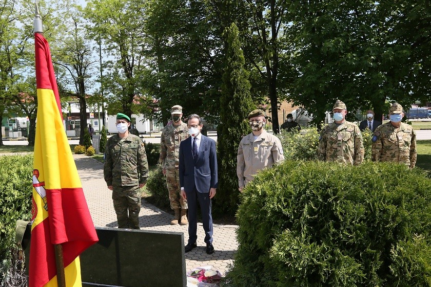 Los militares de la misión 'Althea' en Sarajevo recuerdan a los caídos