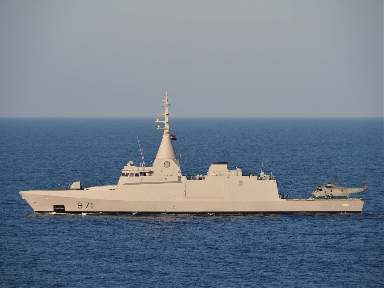 El LHD “Juan Carlos I” y la fragata “Blas de Lezo” realizan ejercicios conjuntos con unidades de la Marina egipcia