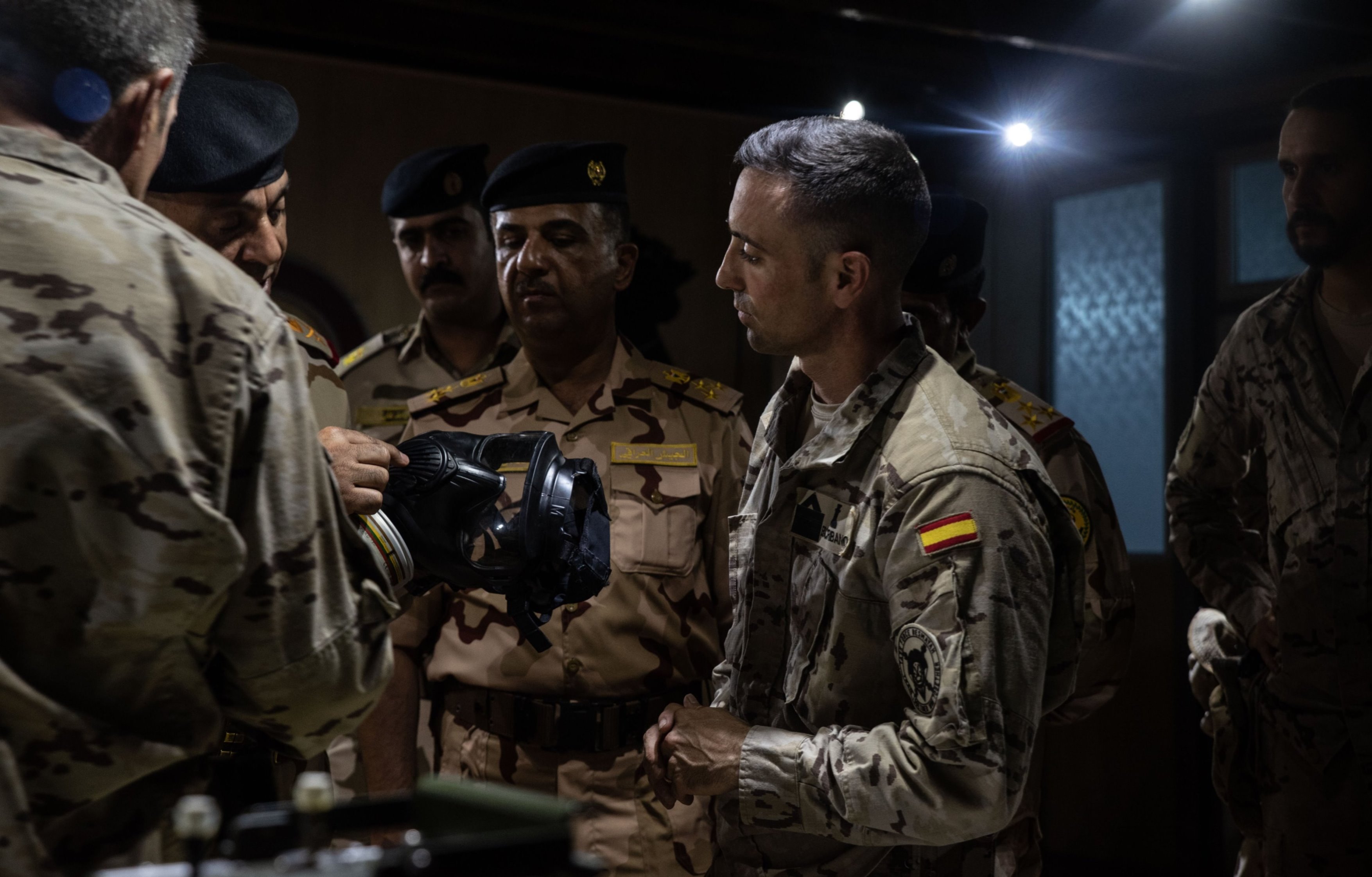 El responsable de NBQ del Ministerio de defensa iraquí visita al contingente español