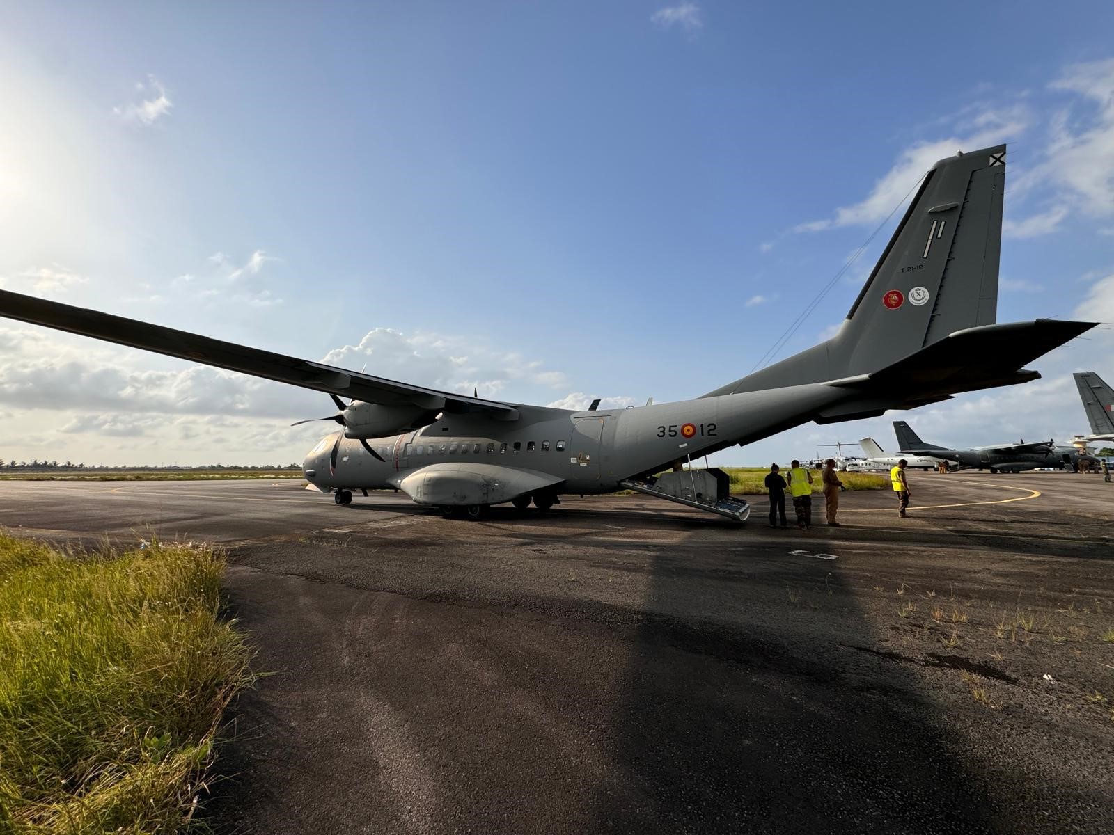 Avión CASA C.295 del DAT ‘Marfil’ en plataforma