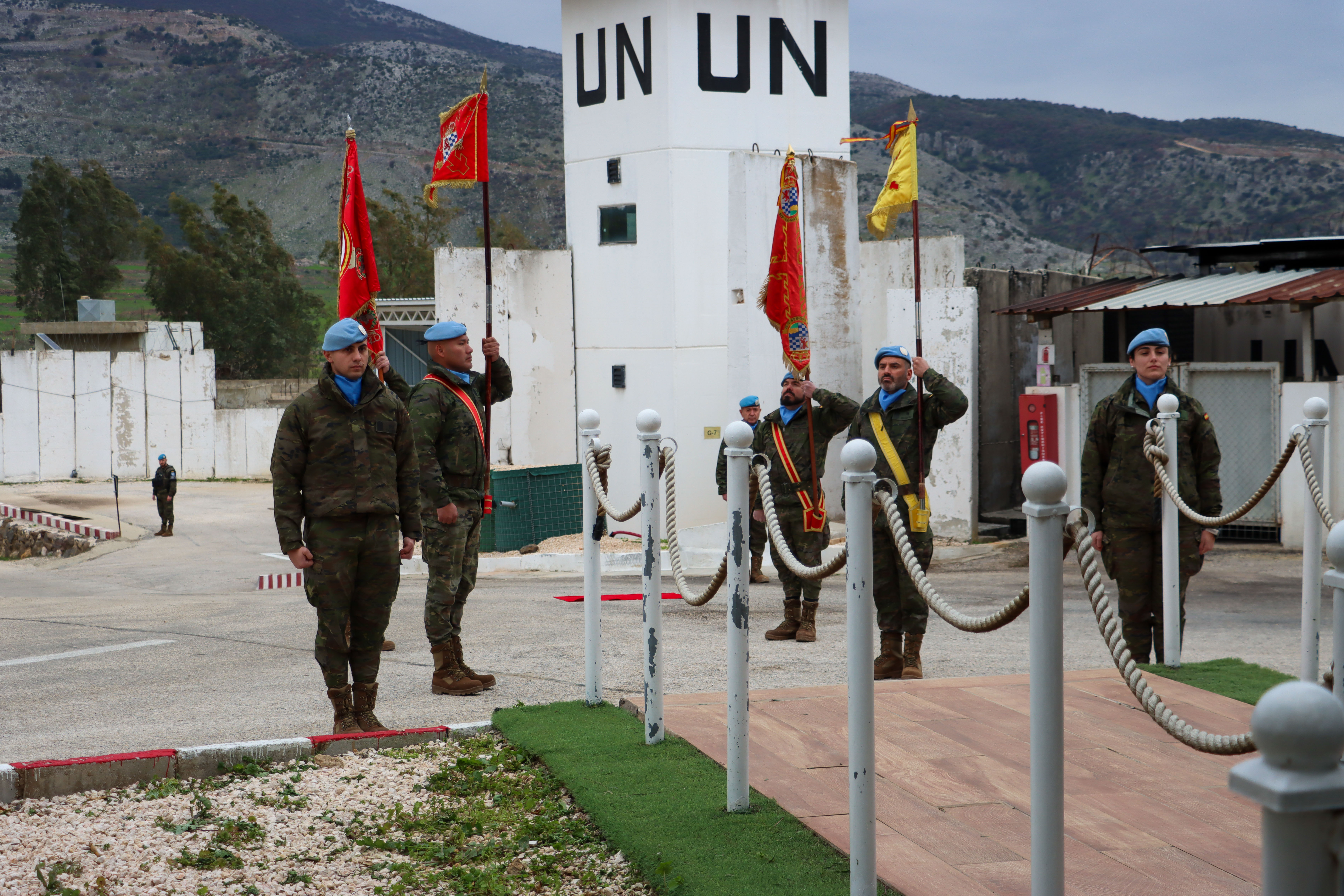 Homenaje en la posición 4-28