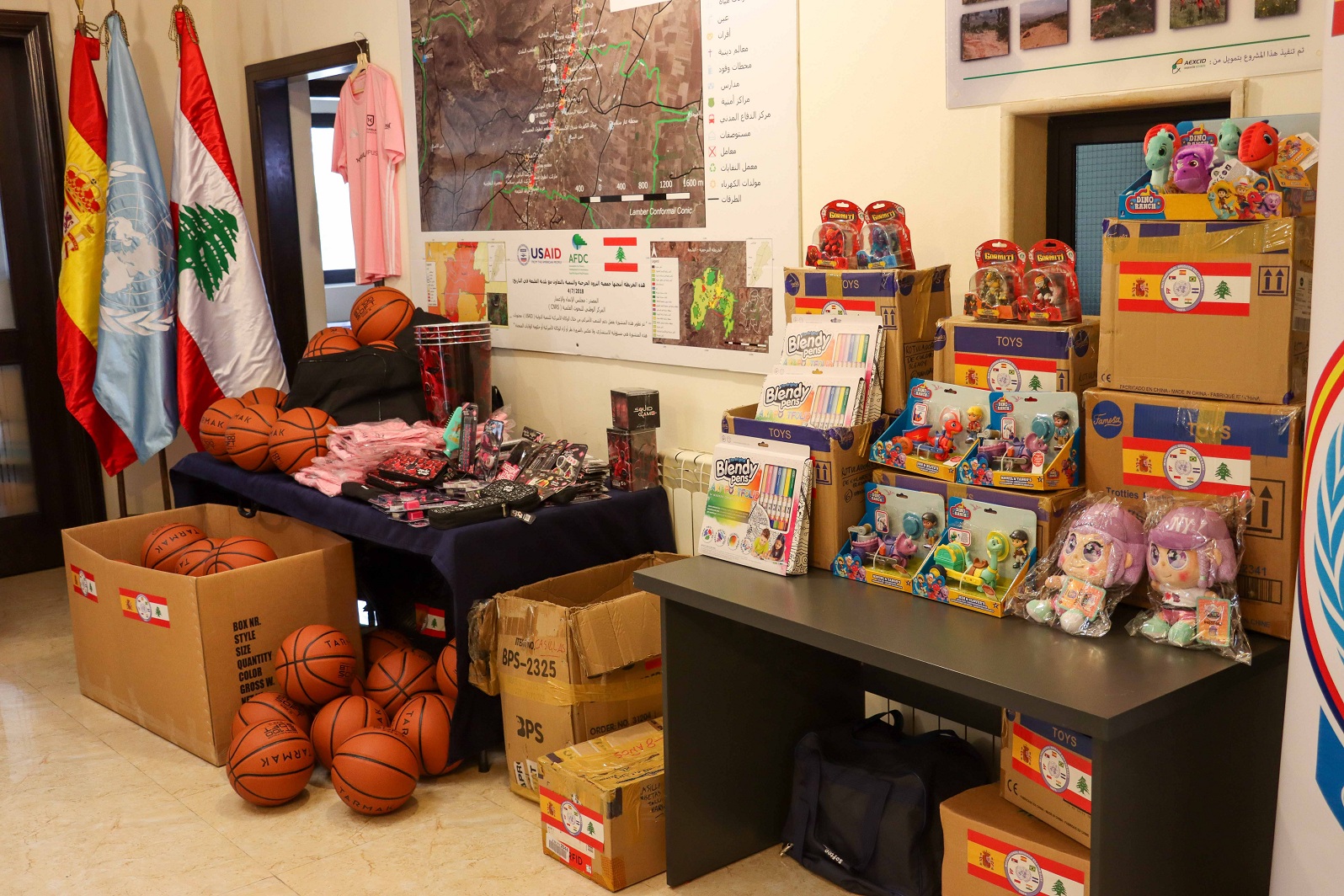 Parte del material donado