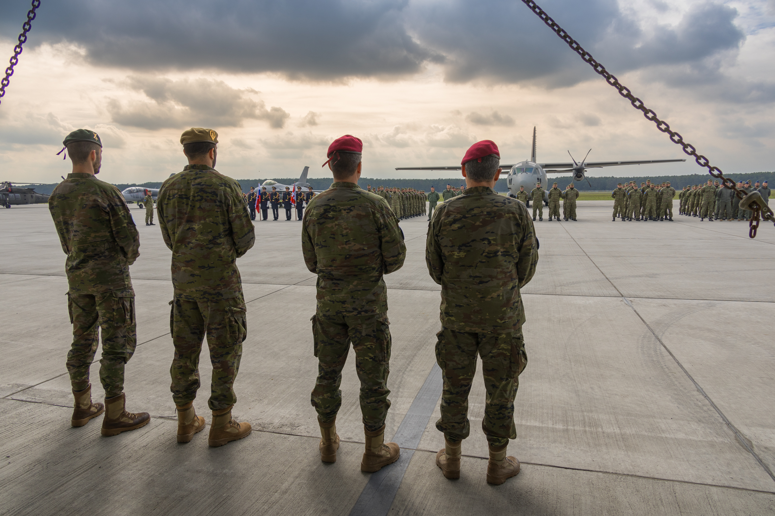 Momento de la llegada del presidente de Eslovaquia
