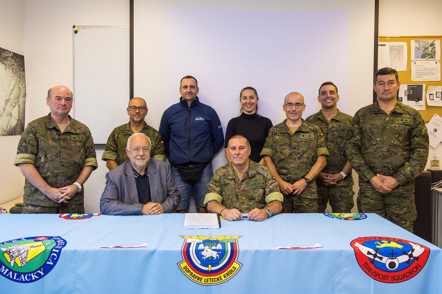 Recepción Nuevo Hangar UHEL_Kuchyna