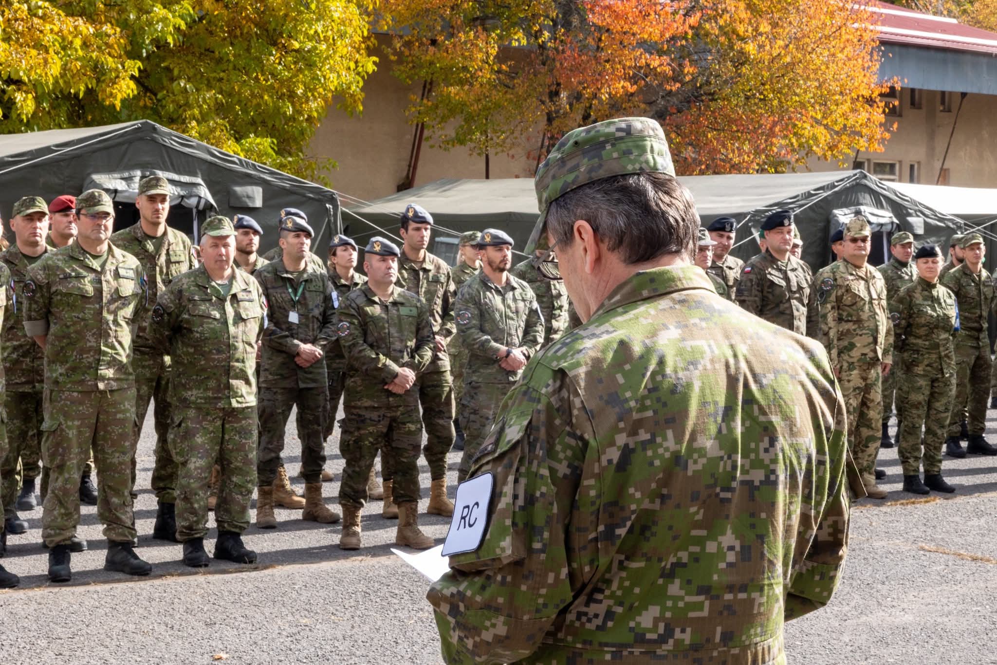 Participantes en el 'Strong Together 25'