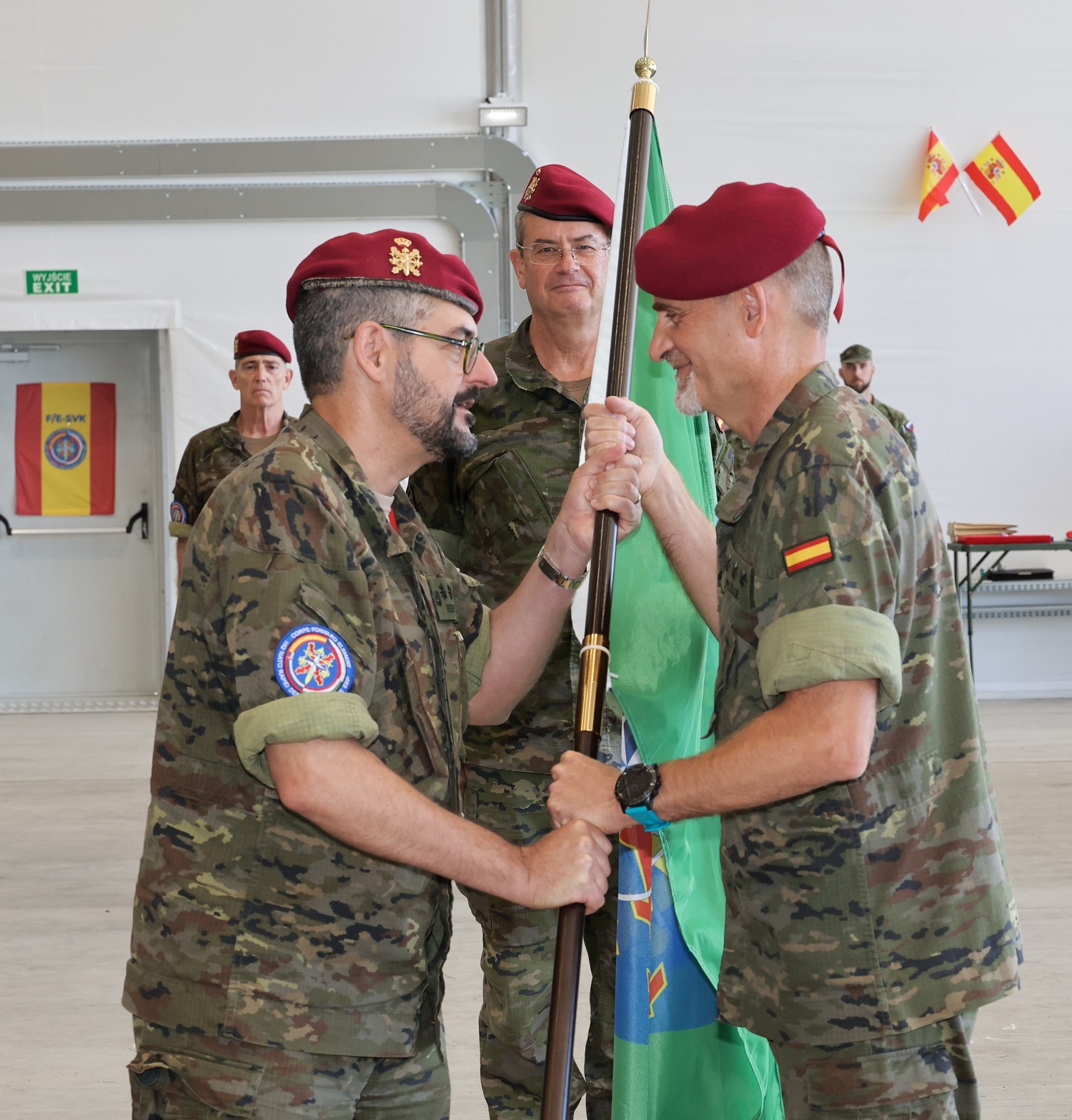 Transferencia Bandera de Combate del HQ NRDC-ESP