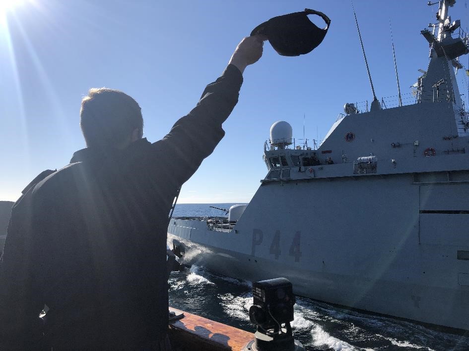 Los buques cazaminas de la OTAN se encuentran en la mar con el ‘Tornado’ español