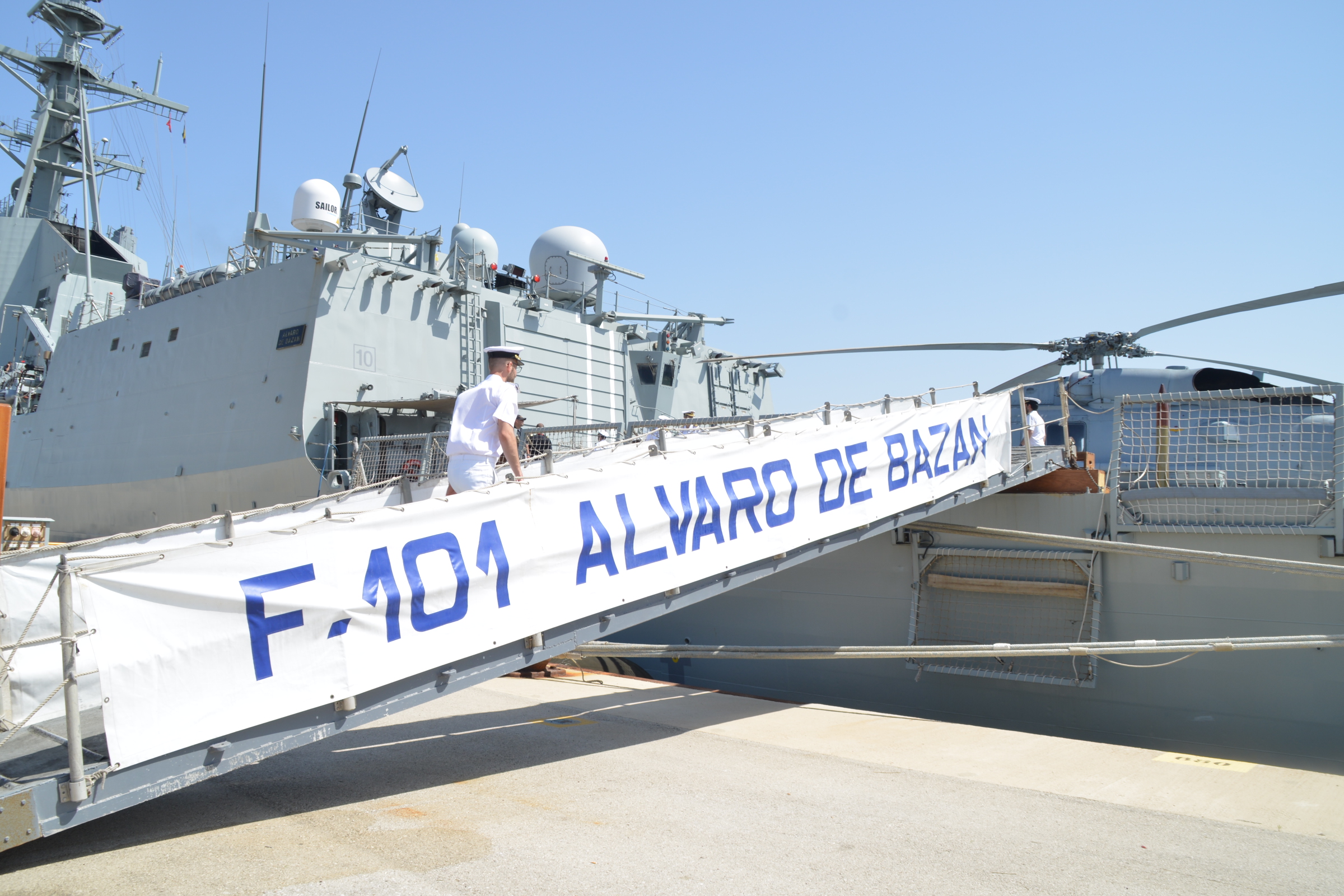 Relevo de mando de la Agrupación Naval Permanente de la OTAN n° 2