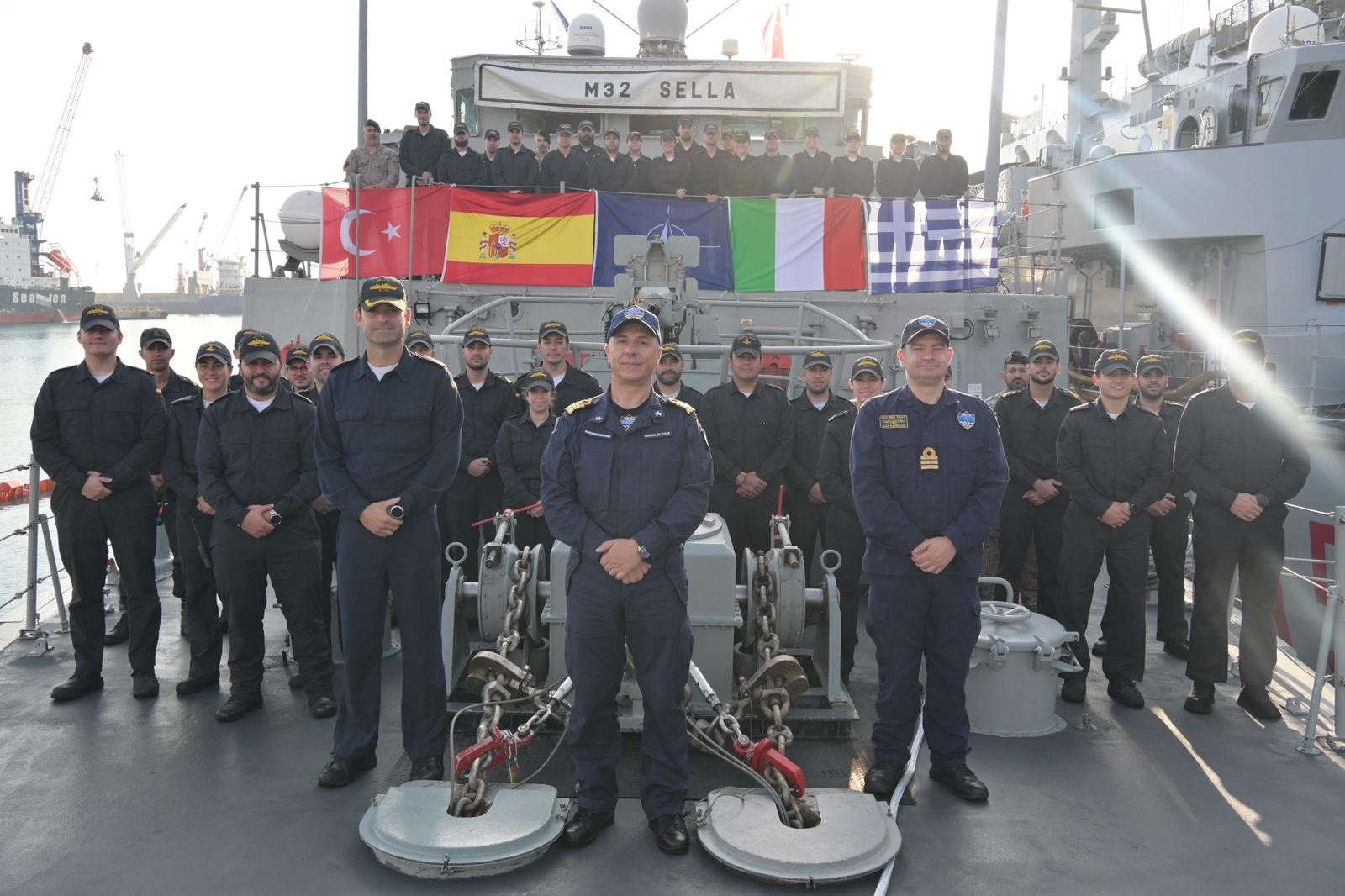 Dotación del 'Sella'