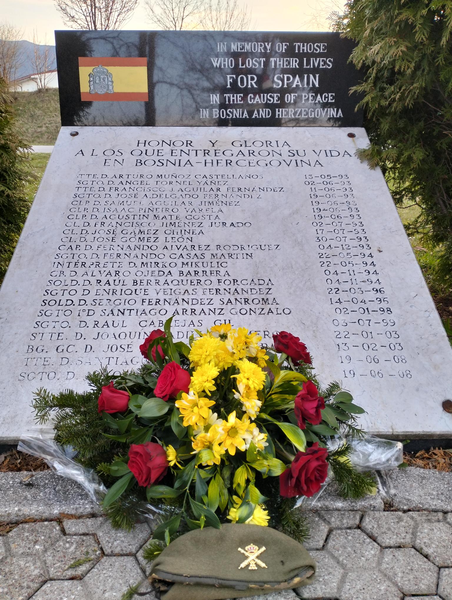 Homenaje al sargento 1ºVeigas Fernández