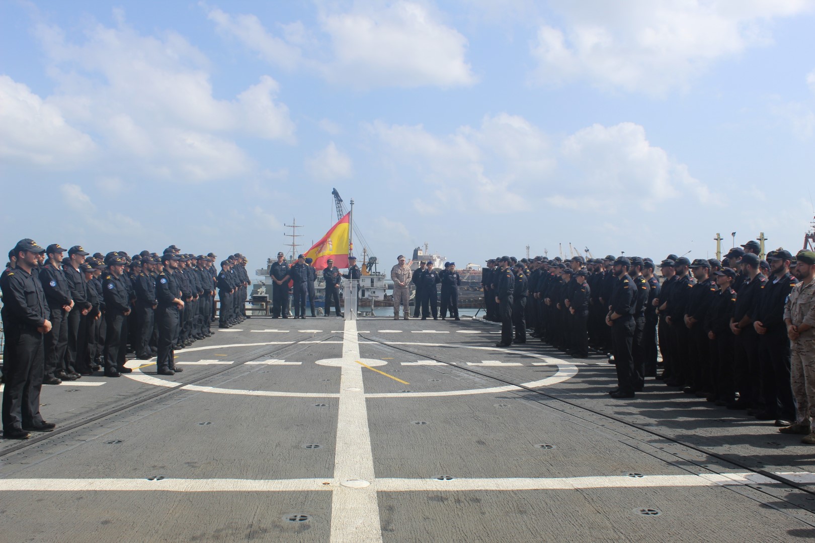 La fragata ‘Numancia’ releva a la ‘Victoria’ en la operación Atalanta