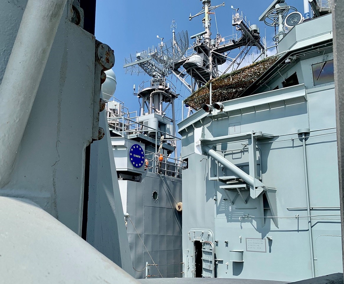 La fragata ‘Victoria’ se integra en la operación Atalanta
