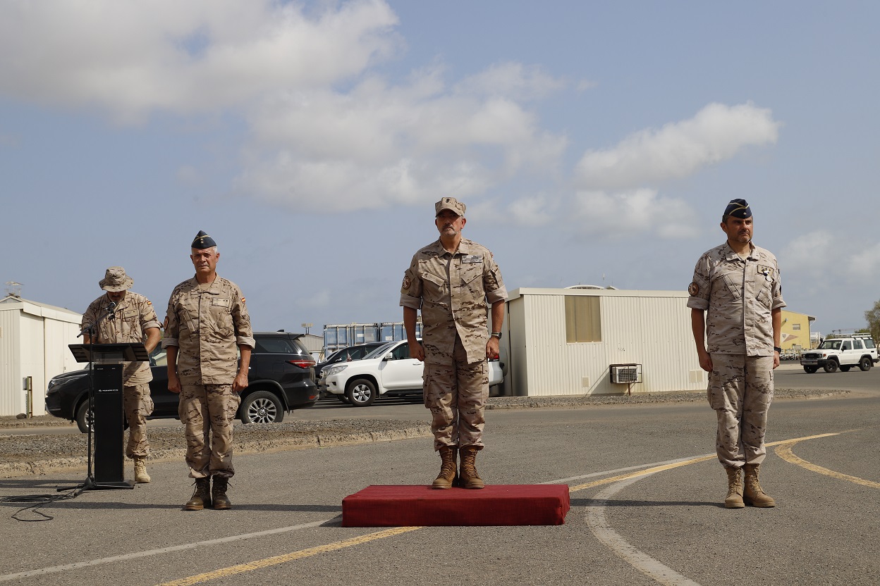 Acto de relevo en las instalaciones del destacamento español en la Base Aérea francesa 188 ‘Colonel Massart’