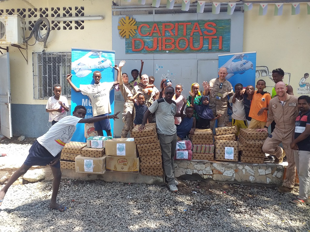 Entrega de la donación en Cáritas Yibuti
