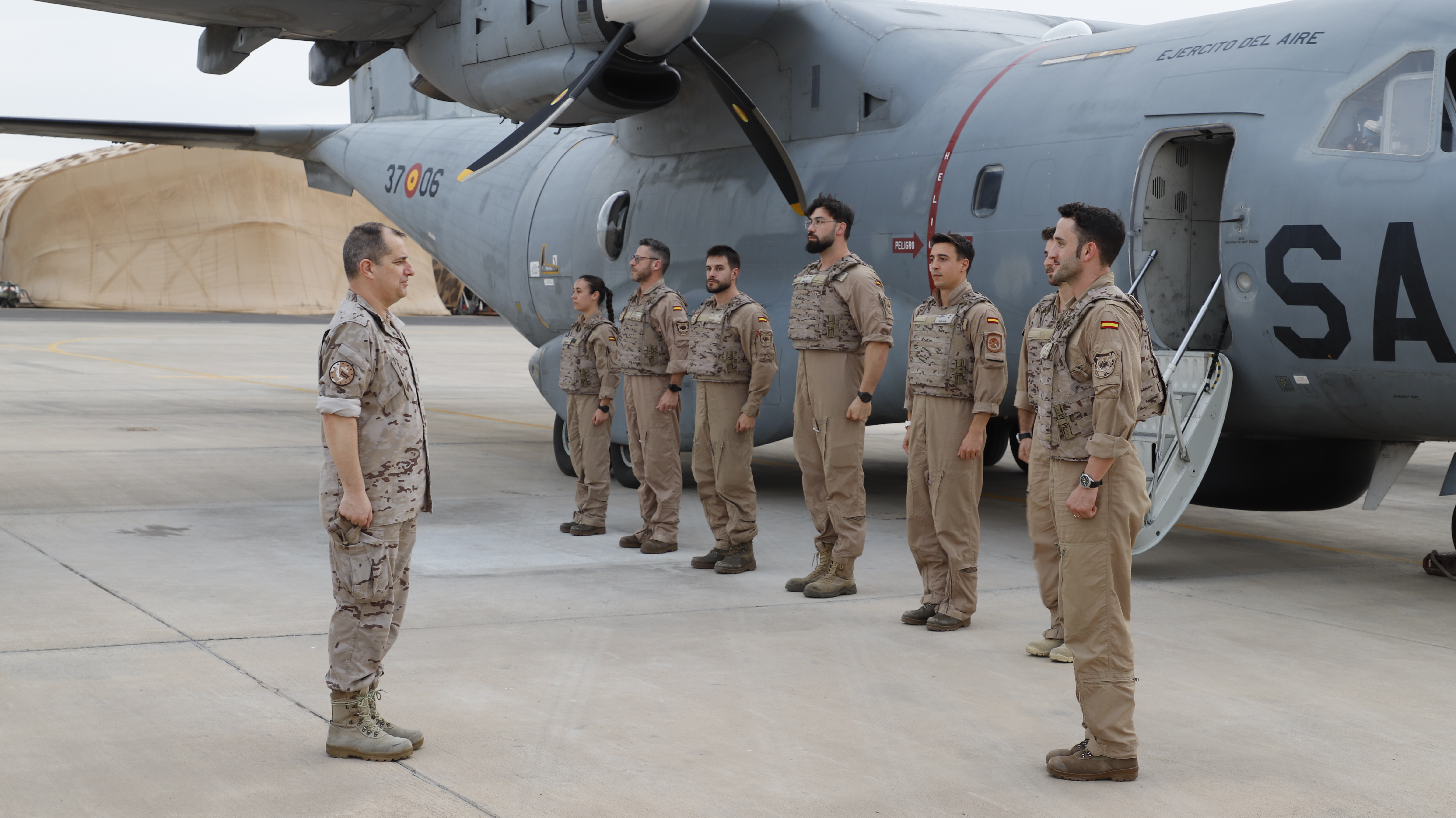 Tripulación del avión