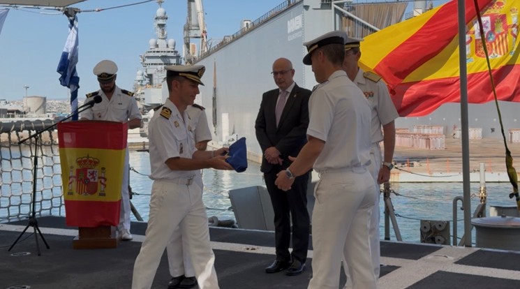 Ceremonia de relevo de las fragatas
