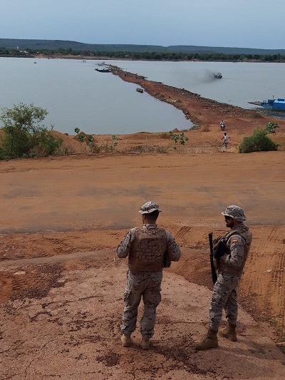 Tropas de EUTM-Mali en labores de vigilancia