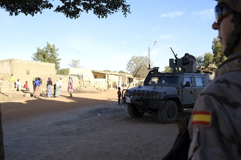 Un Equipo Móvil Combinado de Entrenadores y Asesores de EUTM Mali despliega en Segou