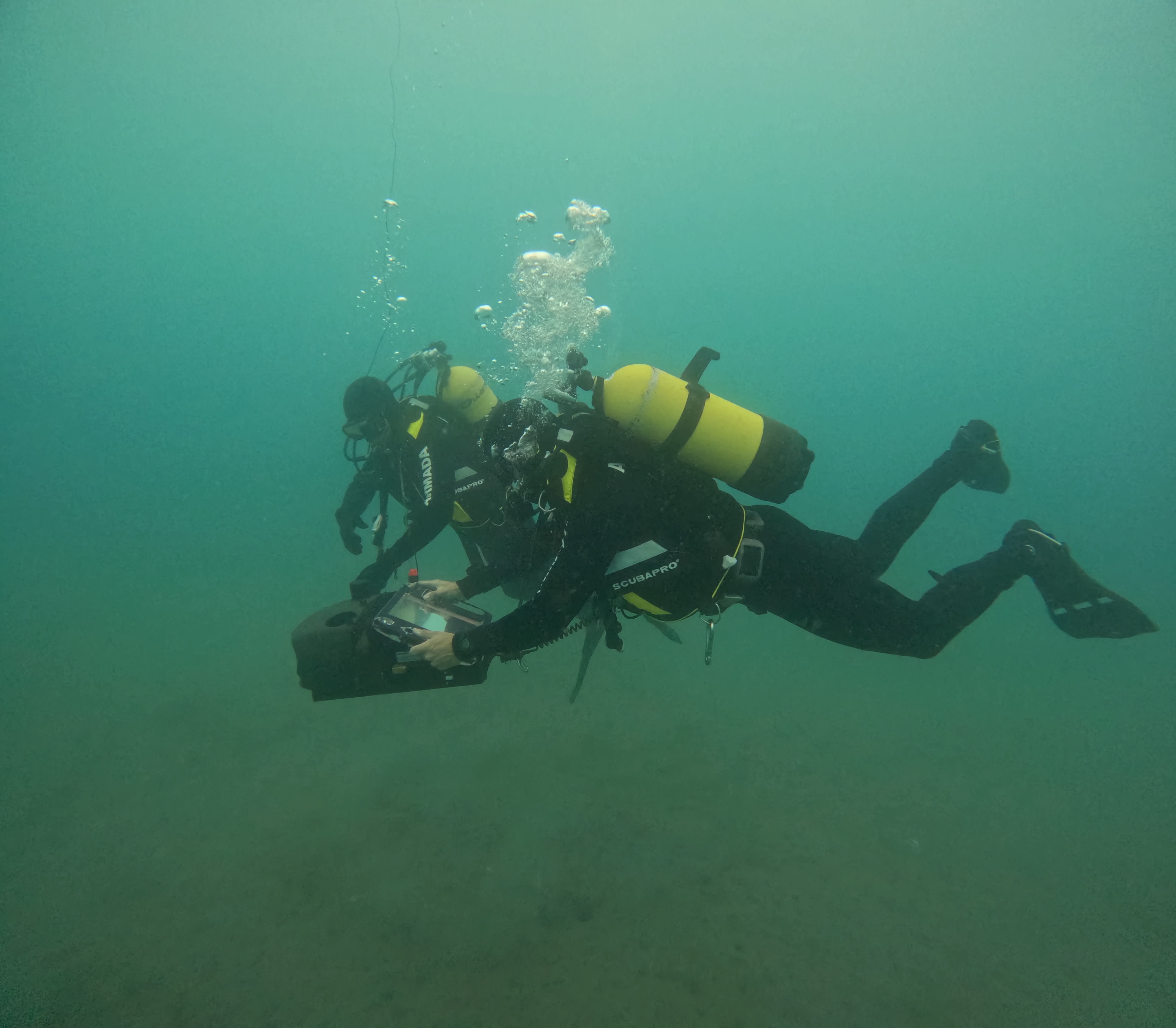 Equipo Operativo de Buceo durante una inmersión