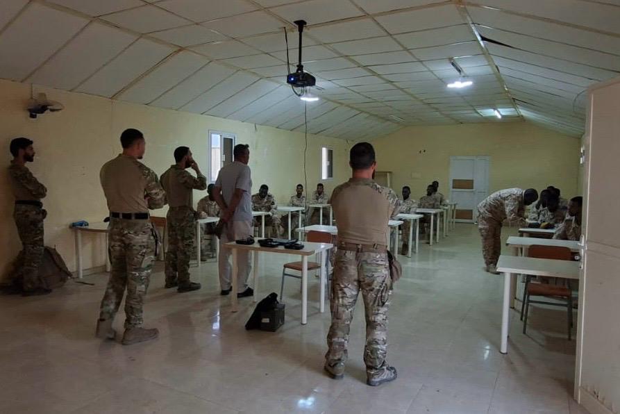 Presentación de los instructores y el programa de instrucción
