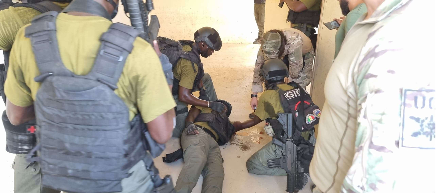 Atención a herido dentro del ejercicio de intervención