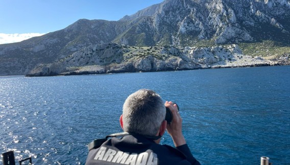 Patrulla desde el 'Medas'