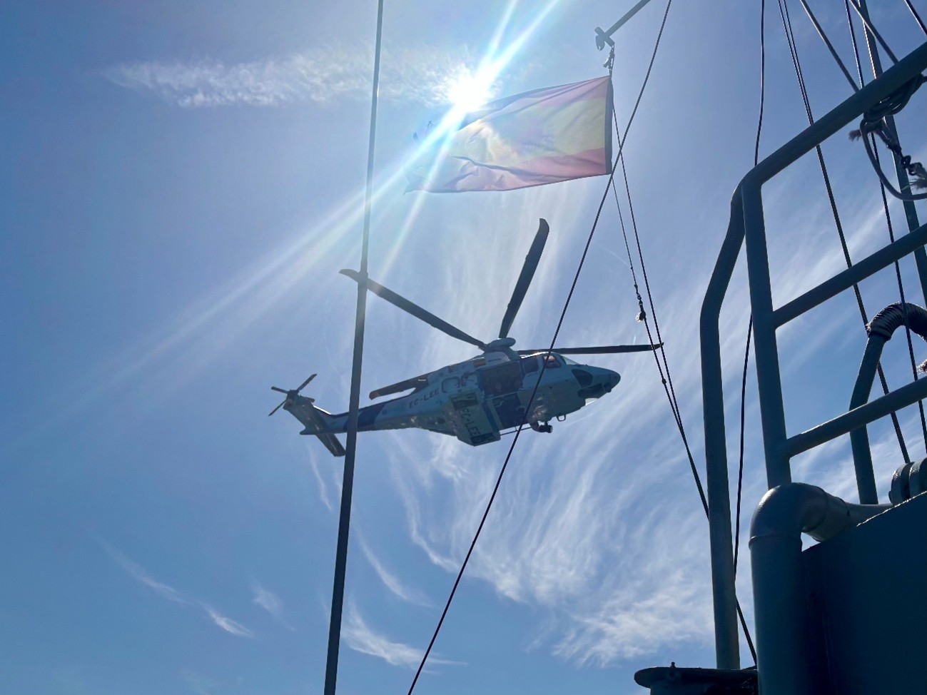 Ejercicio con un helicóptero de la Xunta de Galicia