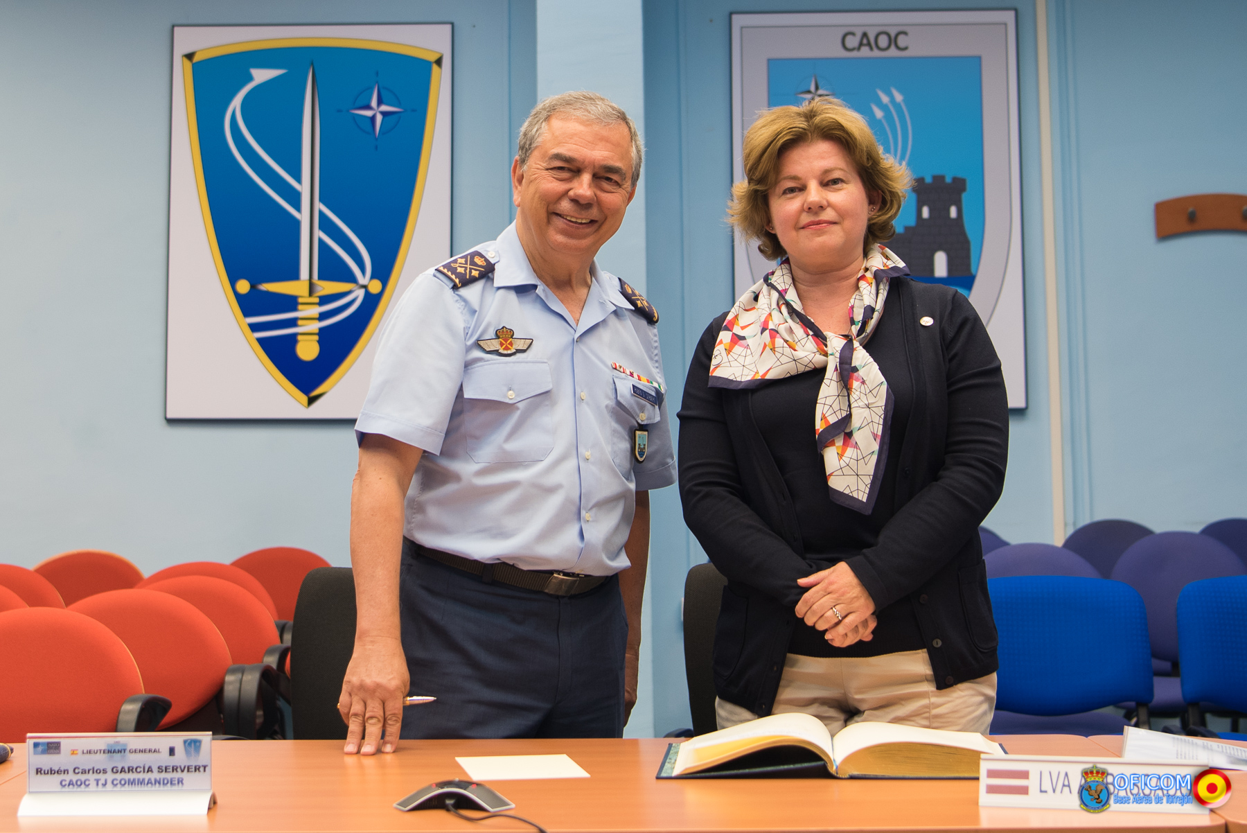 La Embajadora de Letonia visita el Centro de Operaciones Aéreas Combinadas Torrejón (CAOC TJ)