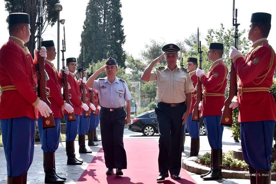 El comandante del CAOC Torrejón se reúne con las autoridades militares de Montenegro