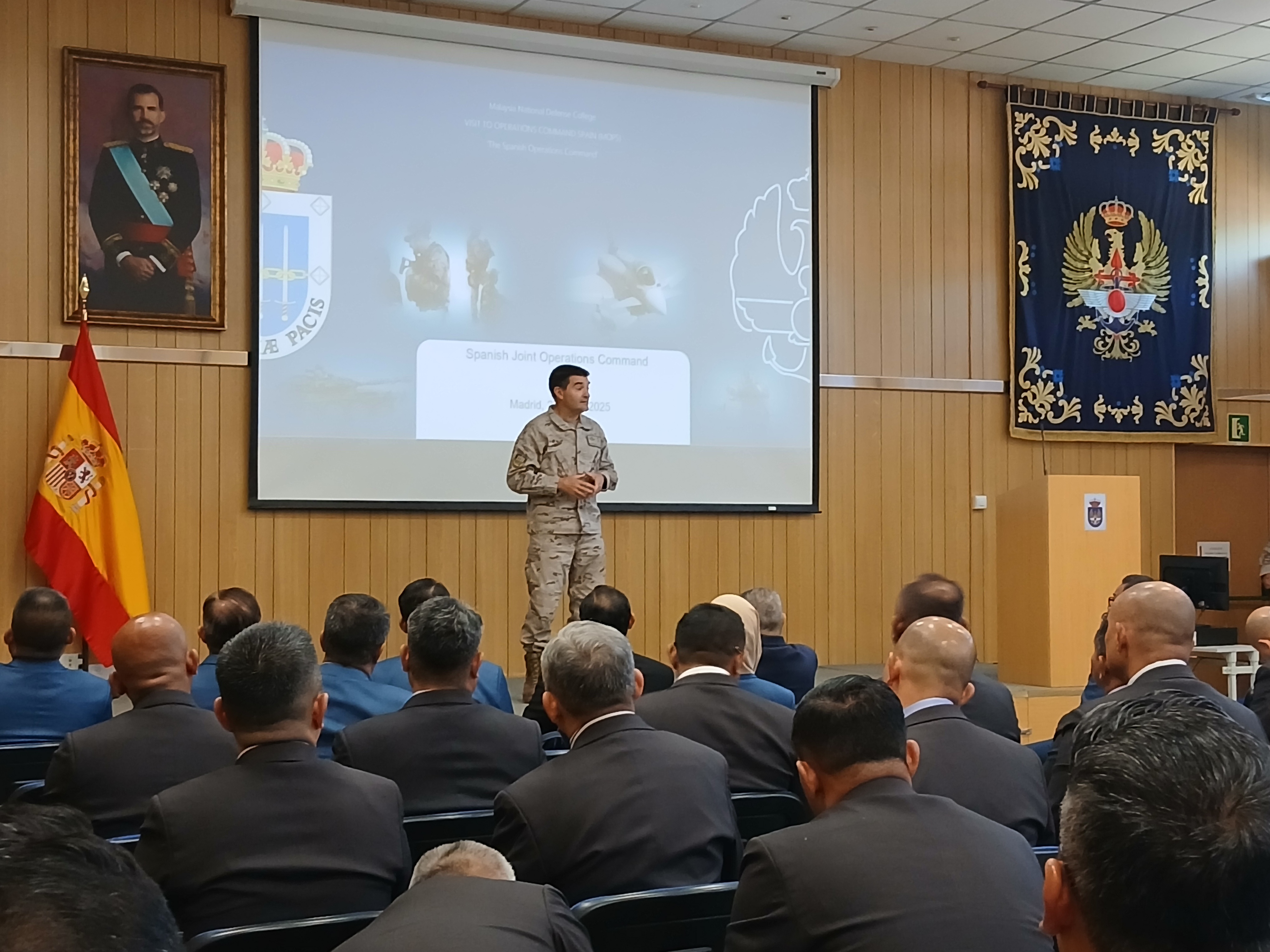 Exposición sobre el Mando de Operaciones