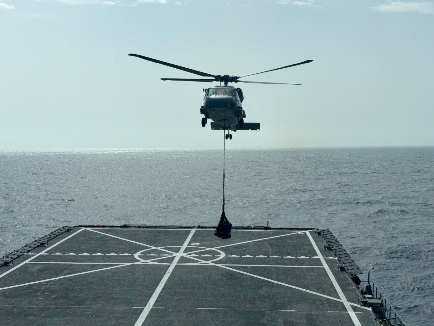 Uno de los helicópteros embarcados