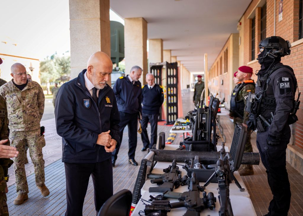 Visita del almirante Cavo Dragone a Betera