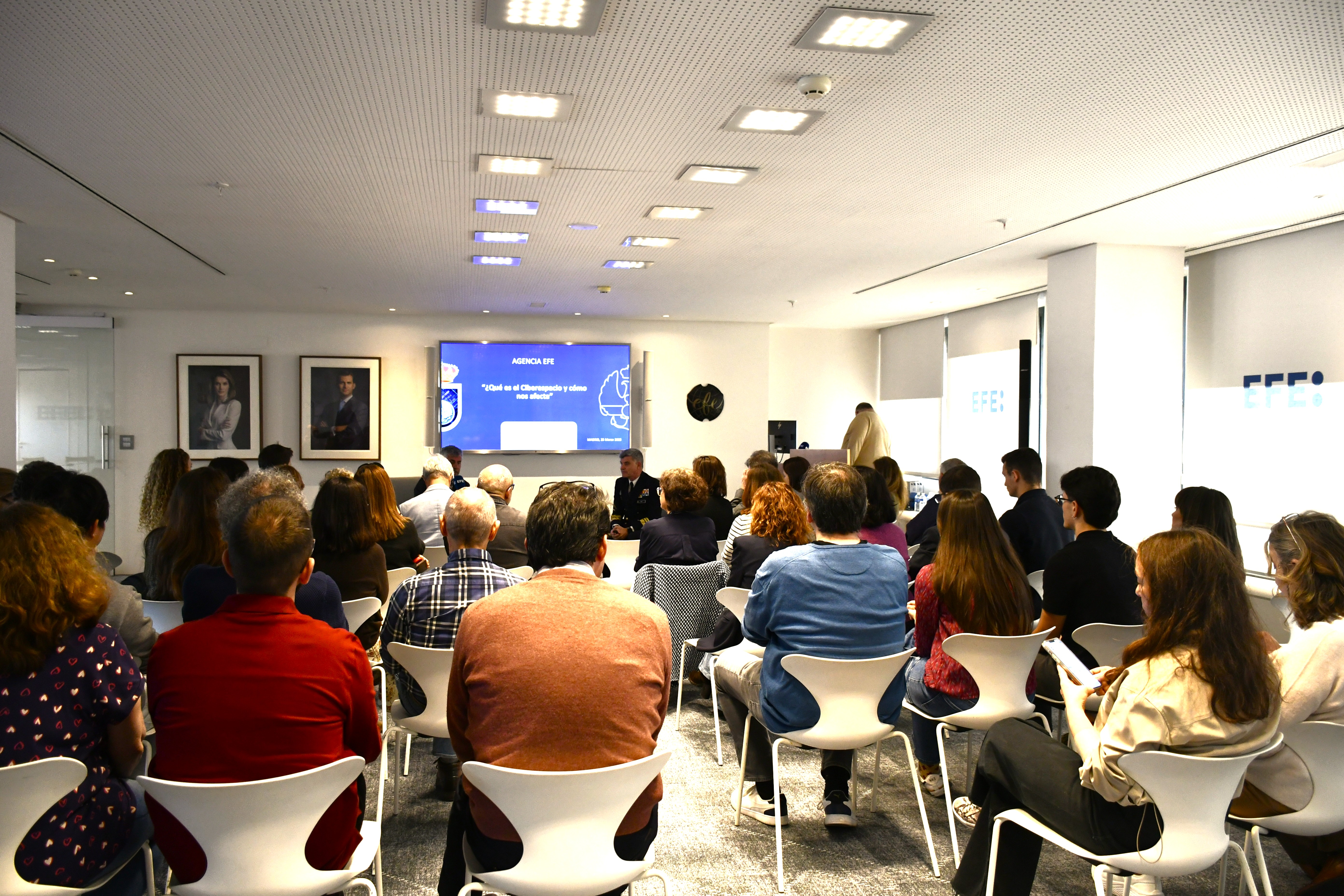 Momento de la intervención del CMCCE