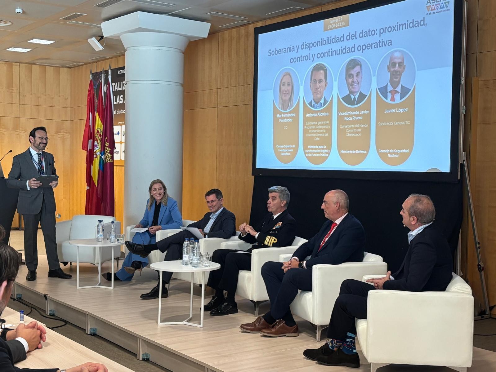 El comandante del MCCE durante su intervención