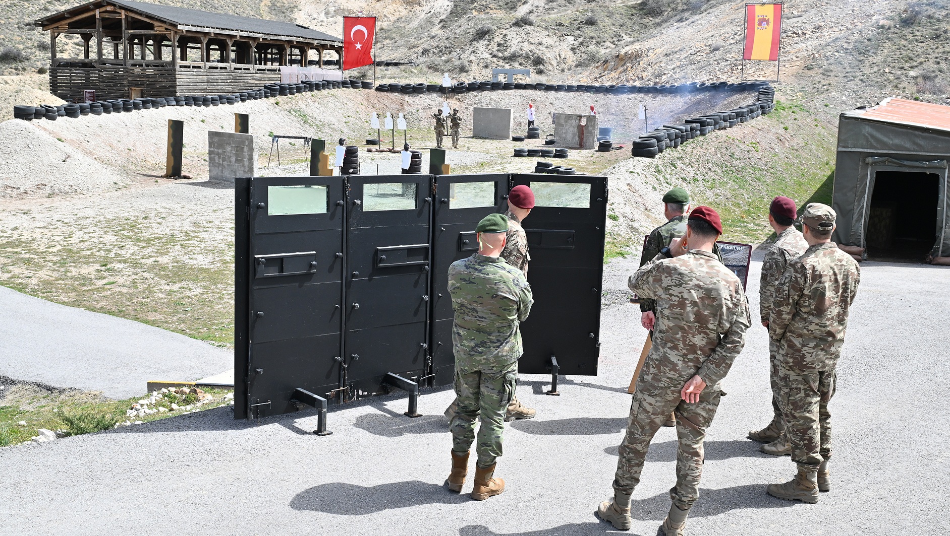Observación del campo de tiro de aplicación
