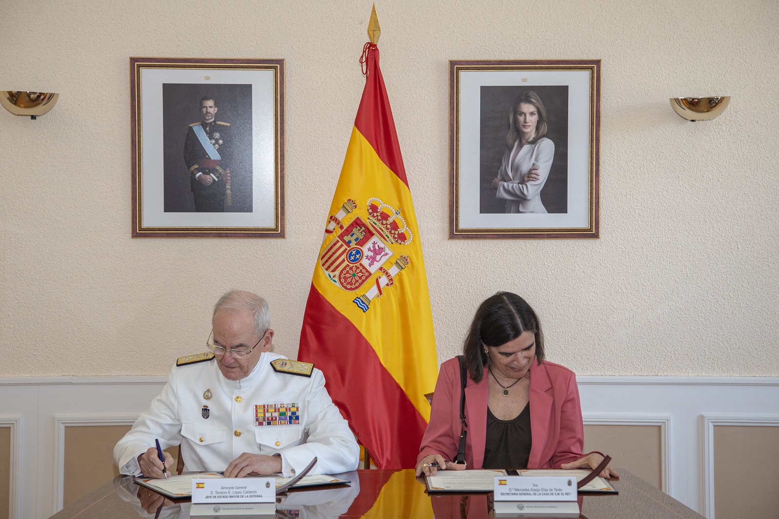 Firma de la adenda al convenio