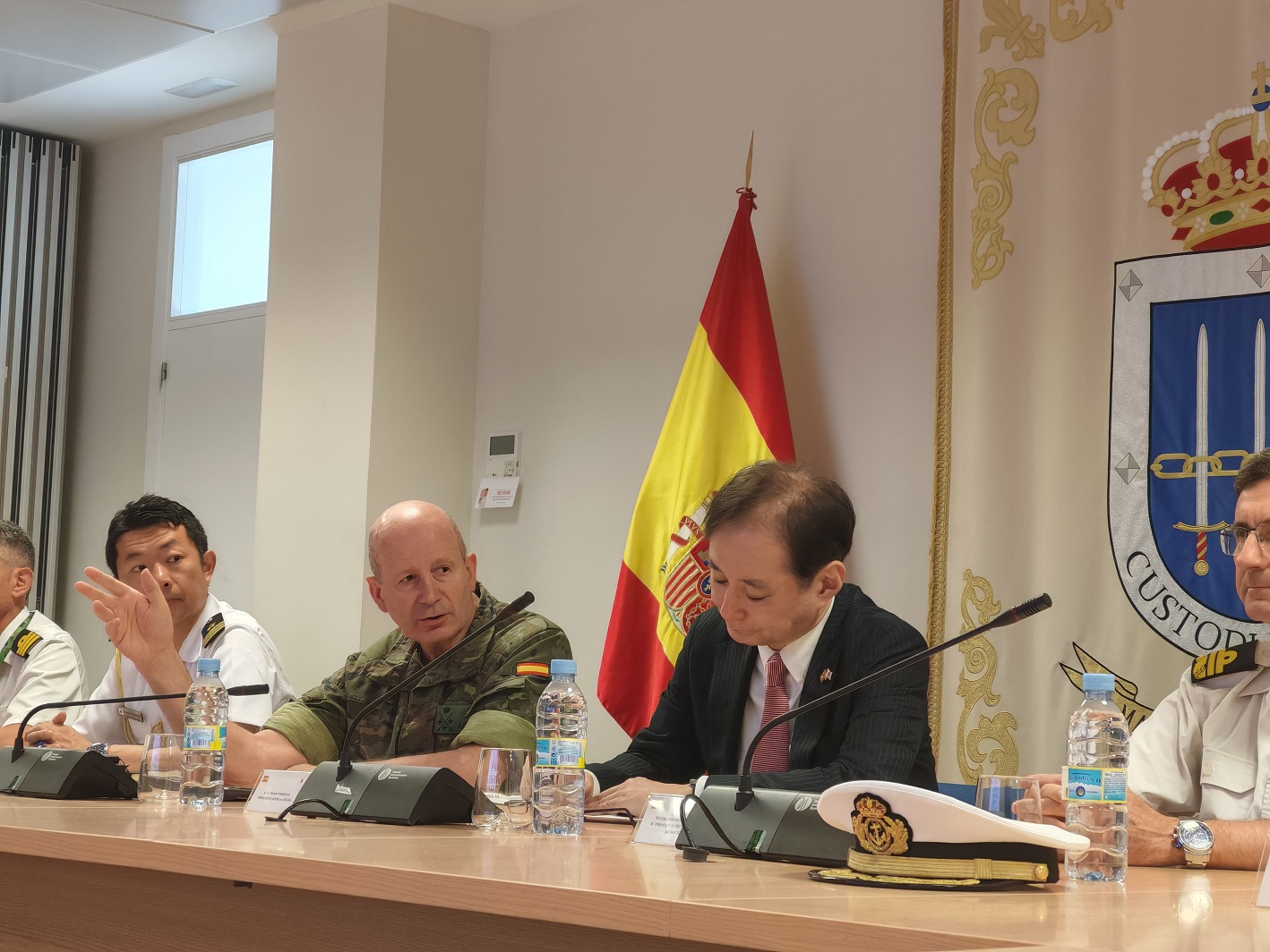 Reunión institucional