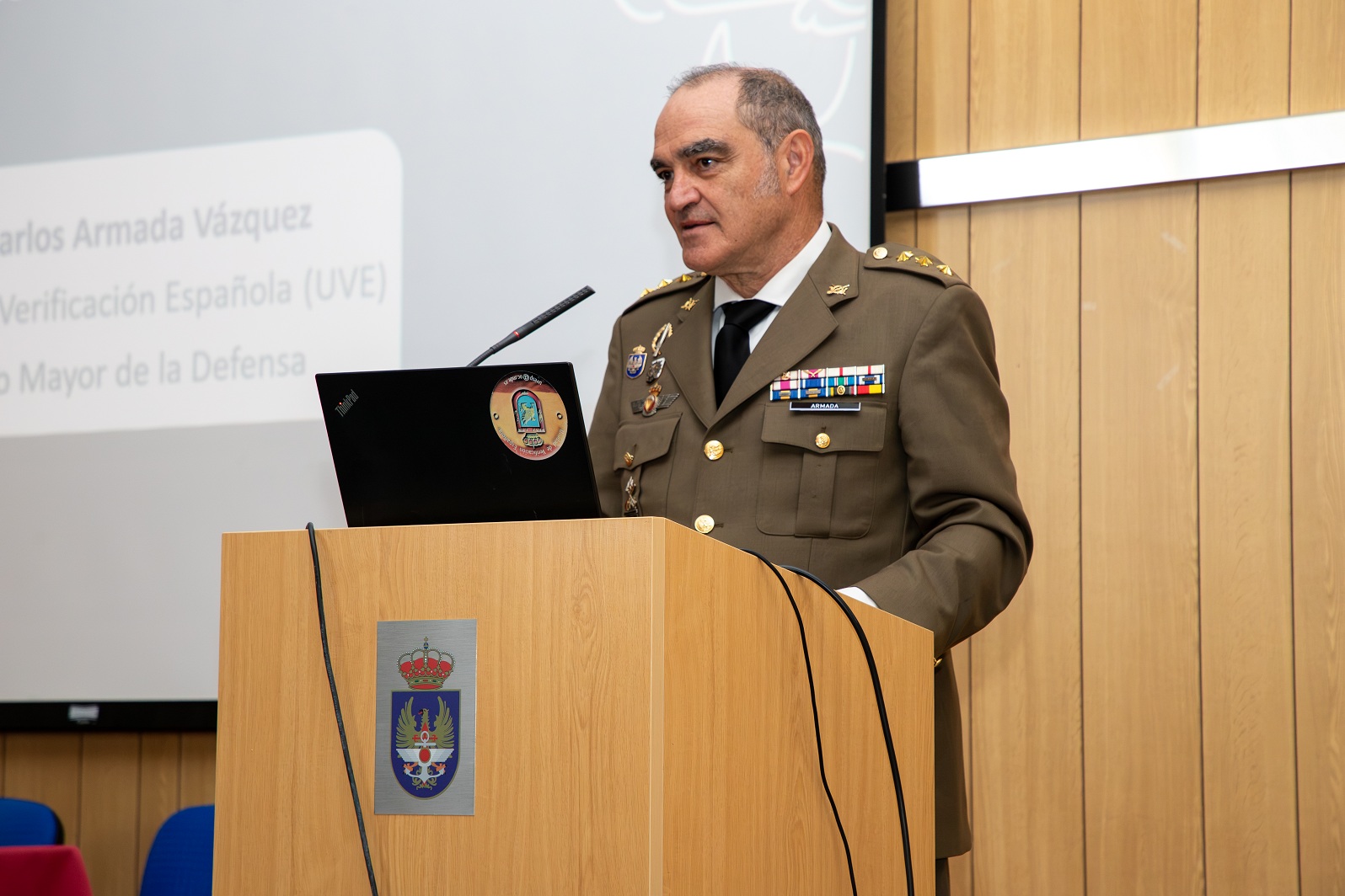 Coronel Armada, jefe de la UVE