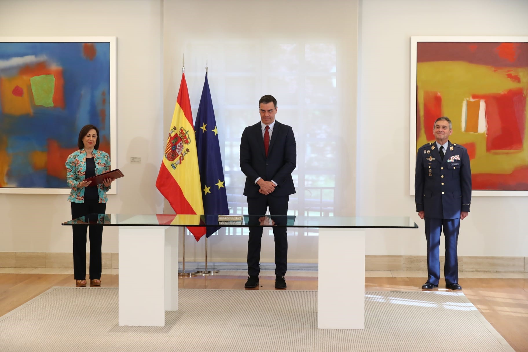 Spain´s Prime Minister signs the National Defence Directive