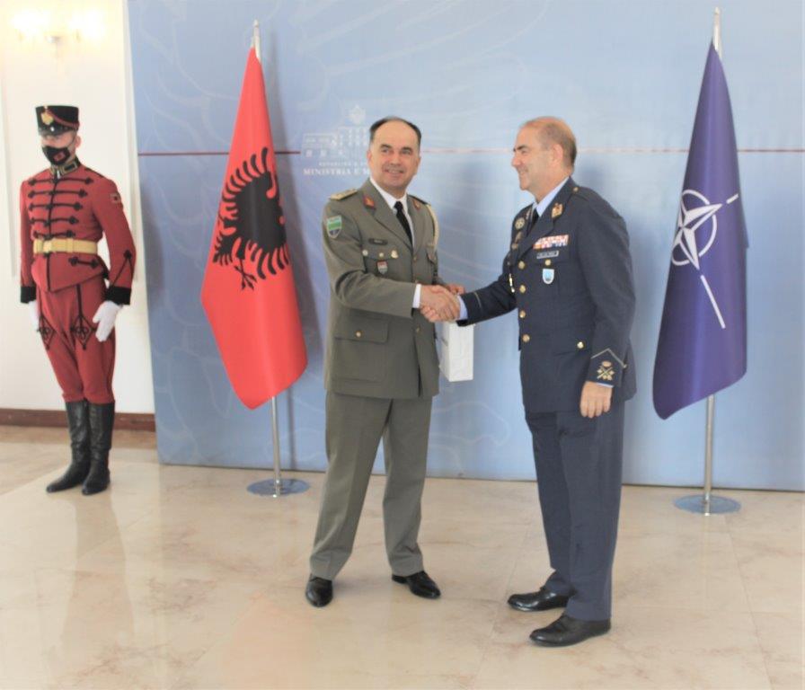 CAOC TJ Commander greets the Albanian Chief of Defence General Staff