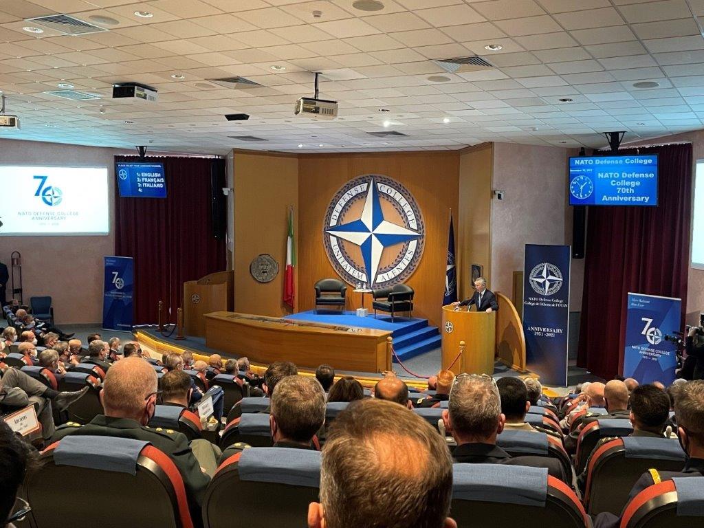 NATO SG Jens Stoltenberg addresses NDC audience