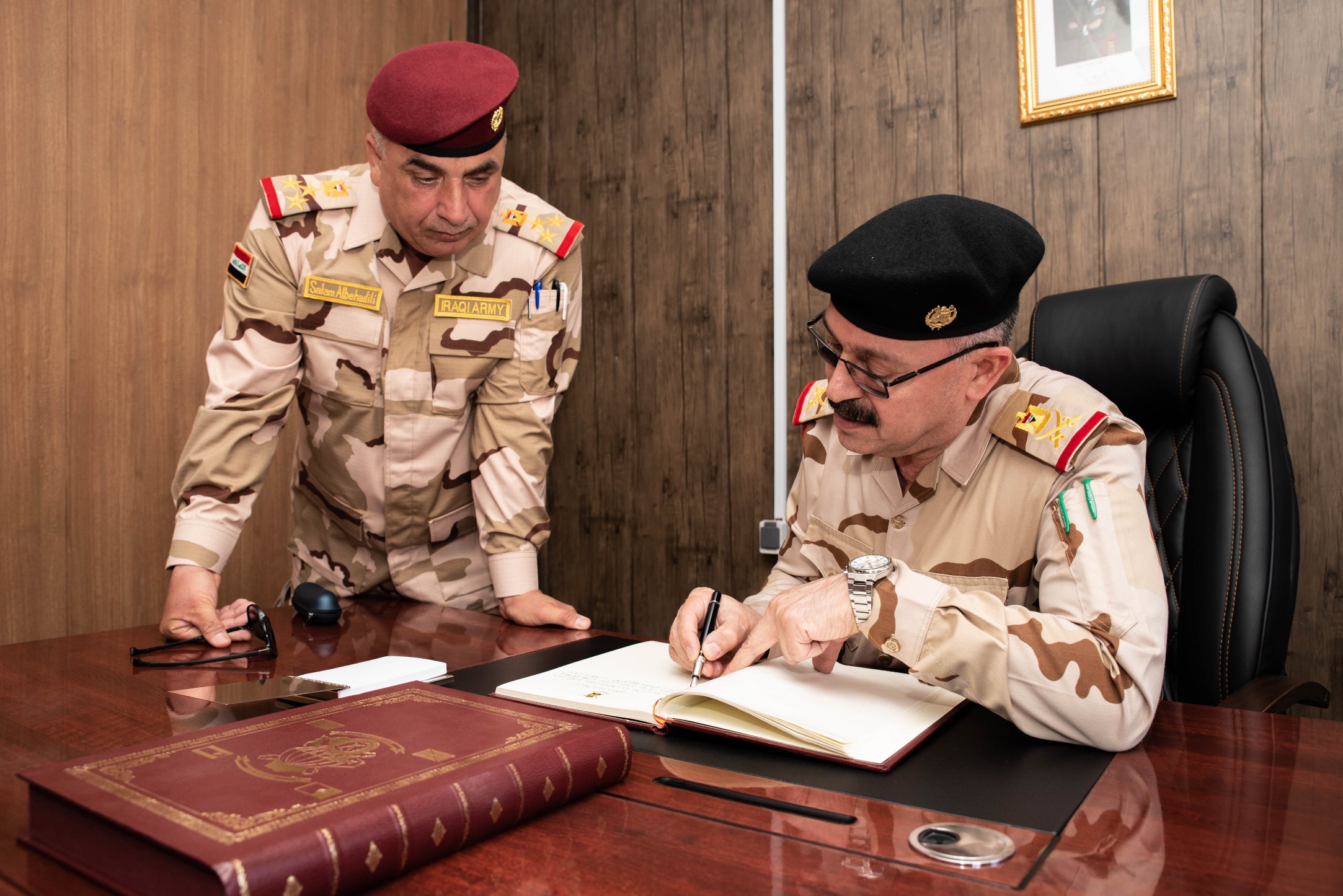 Visita del responsable de adiestramiento del Ministerio de Defensa iraquí