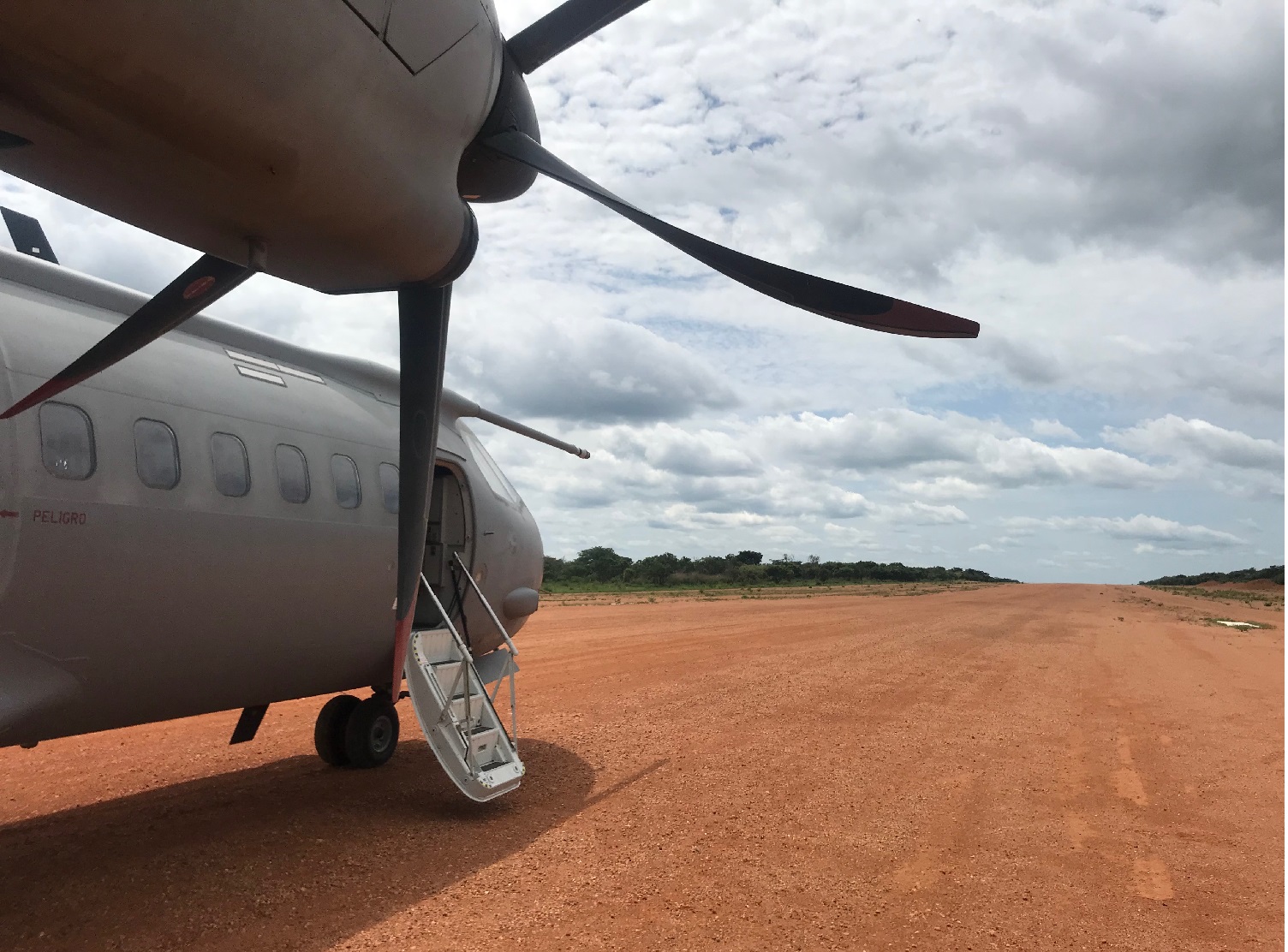 El 21º Destacamento Mamba opera desde un nuevo campo de vuelo no preparado