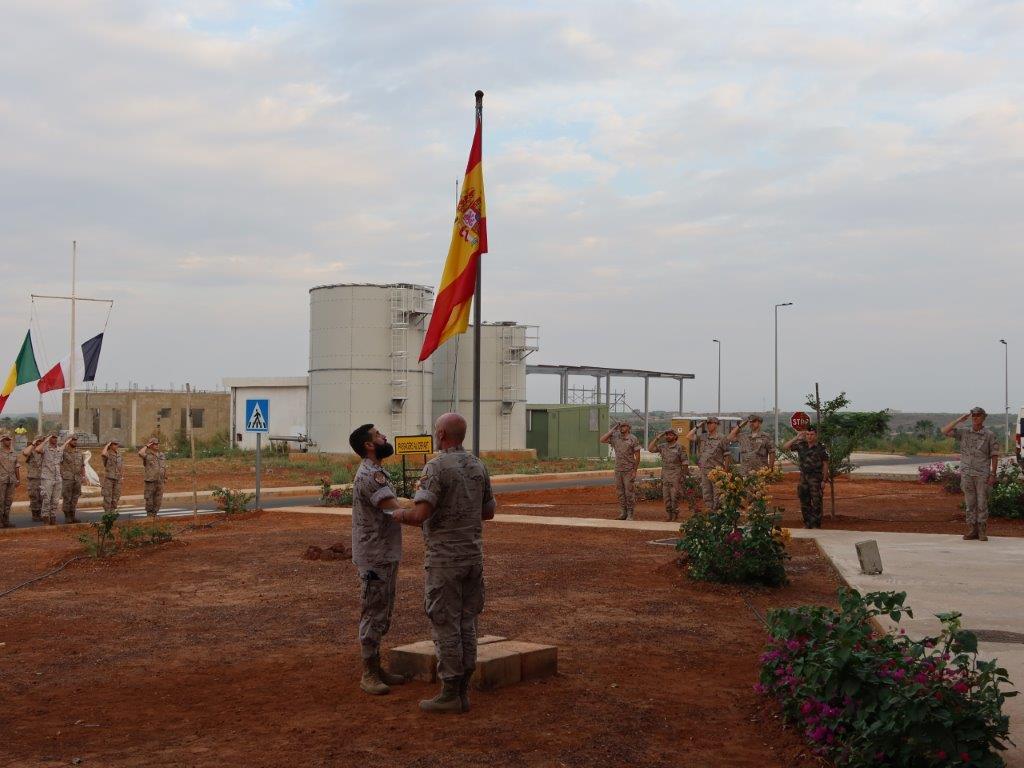 Hoisting the Spanish flag