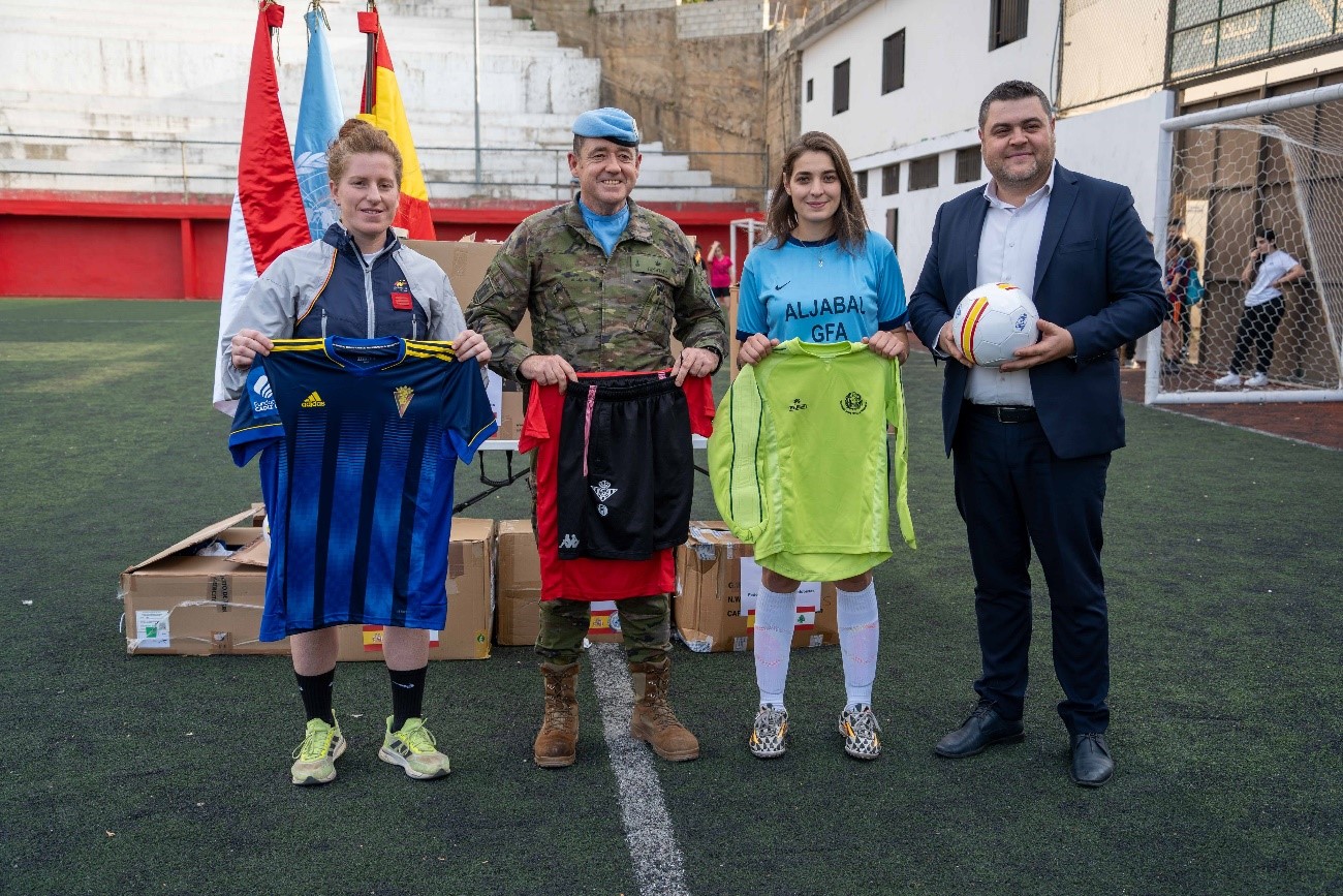 Delivery of sports equipment to the Al-Jabal Sports Club of Hasbaya.