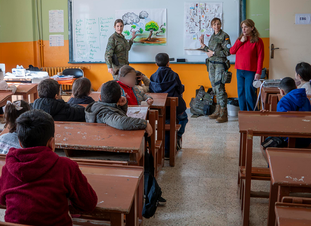 Session at Saint George School in Kleyaa