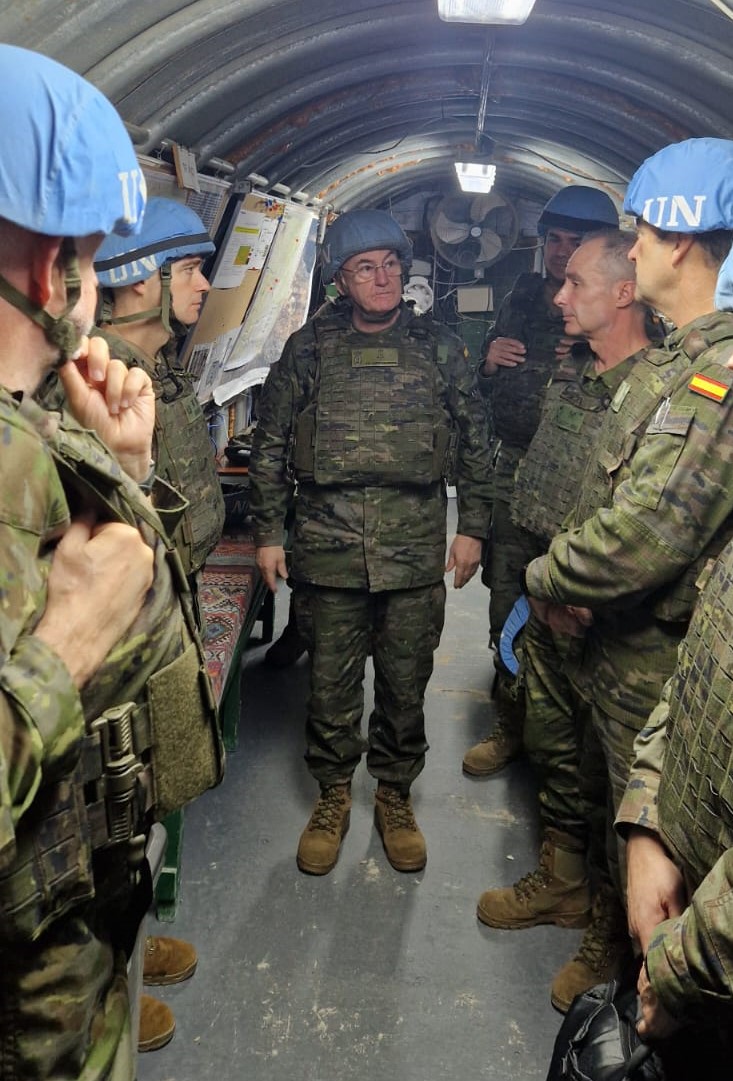 Admiral López Calderón in one of the shelters