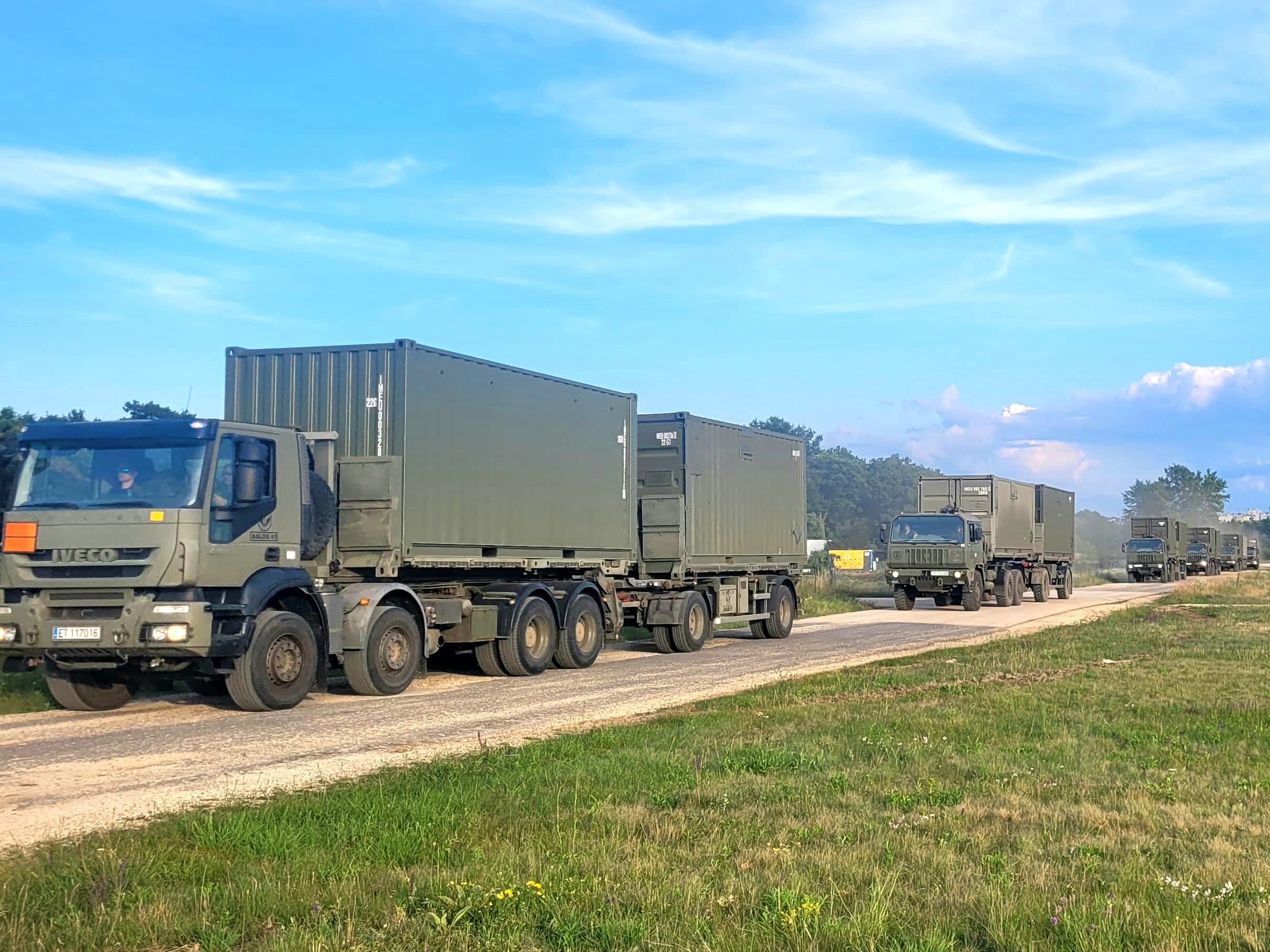 Vehicles transfer to Lést, Slovakia