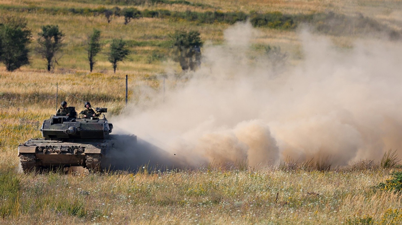 Leopard 2A-6 Portuguese battle tank